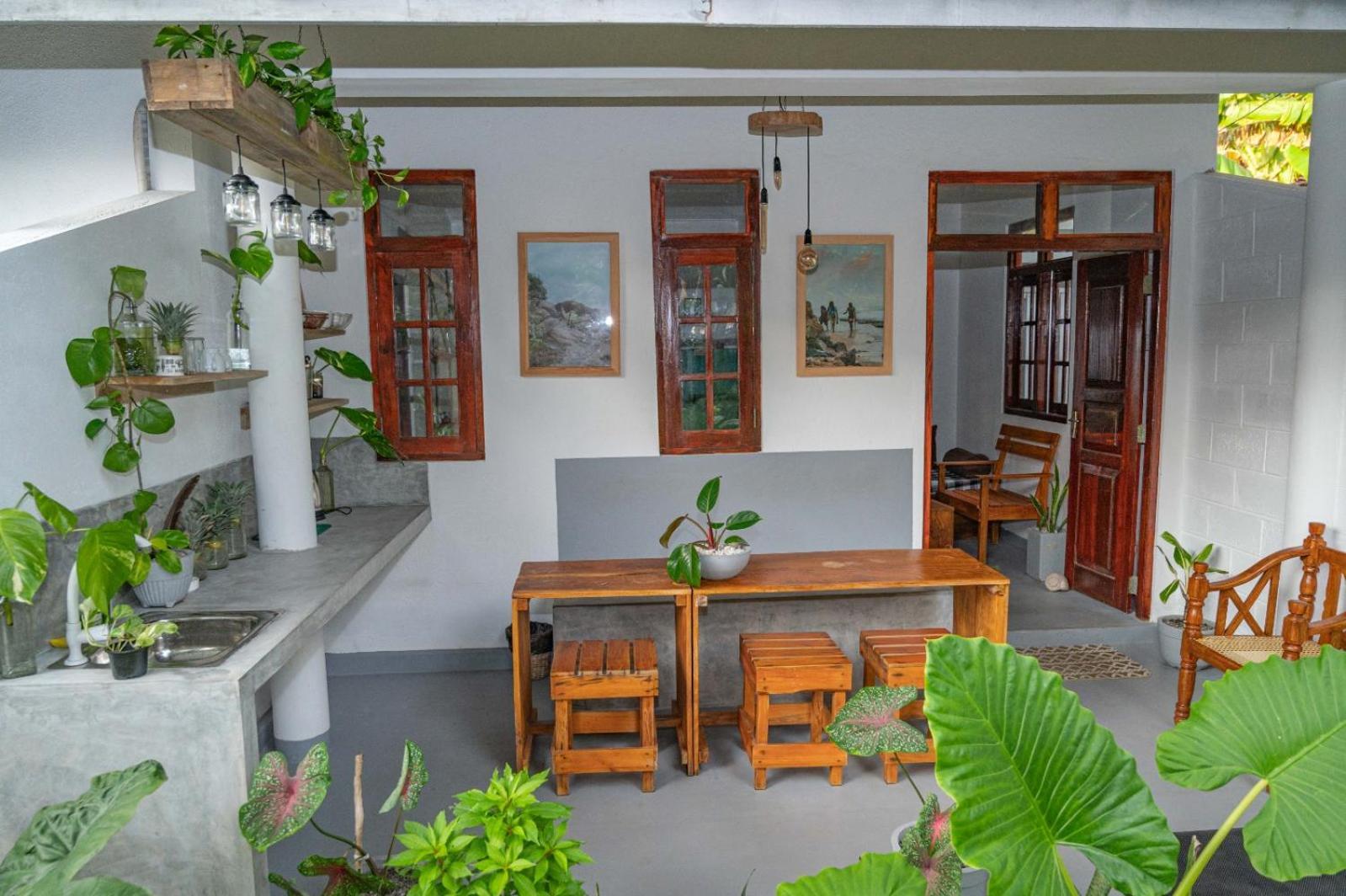 Bed and Breakfast Cosynsurf à Matara Extérieur photo