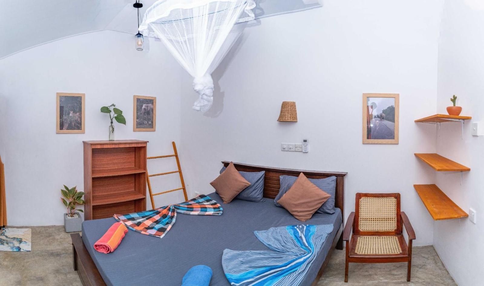 Bed and Breakfast Cosynsurf à Matara Extérieur photo