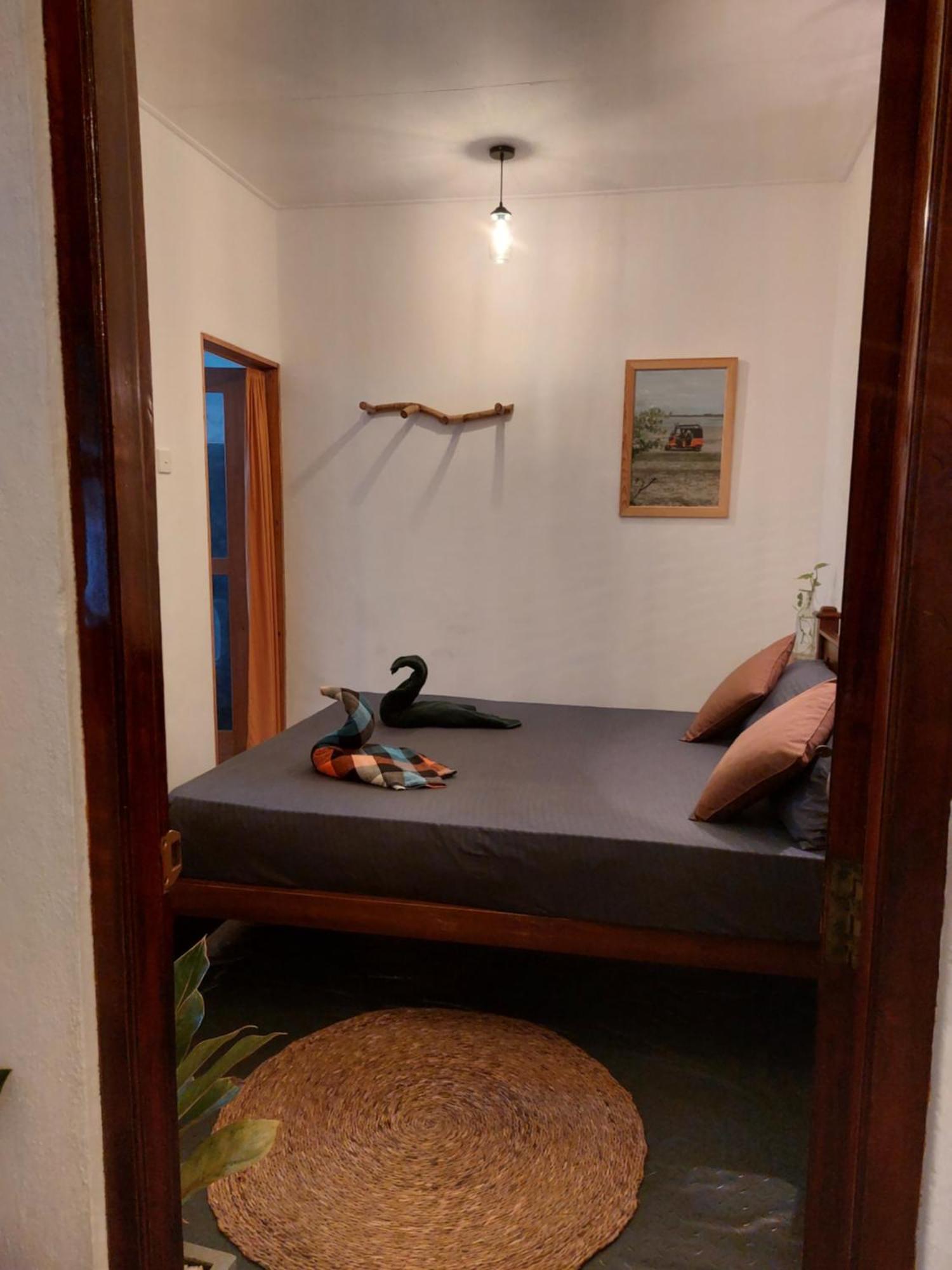 Bed and Breakfast Cosynsurf à Matara Extérieur photo