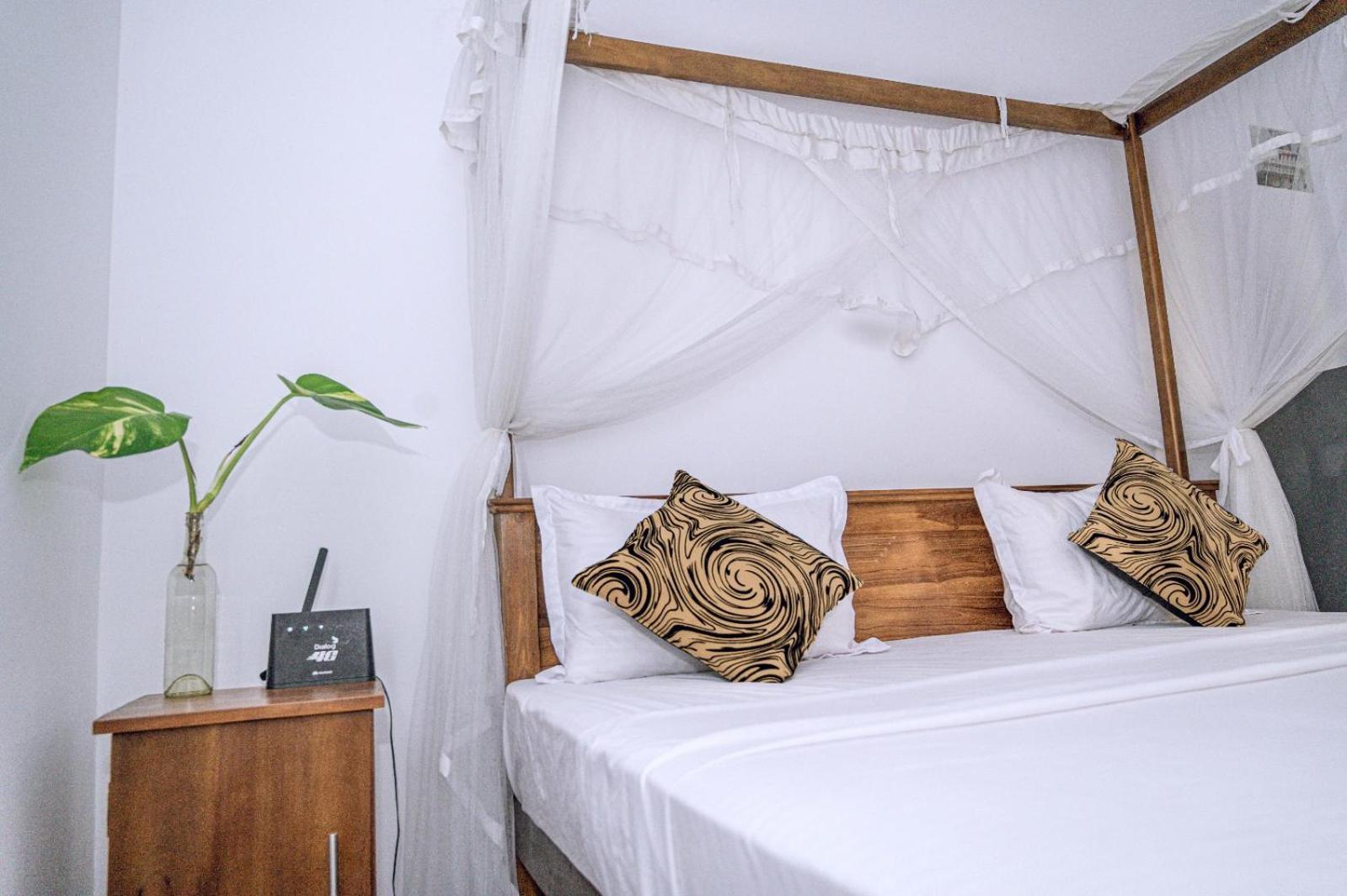 Bed and Breakfast Cosynsurf à Matara Extérieur photo